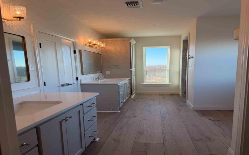 8967 Grayson Lane, San Angelo, TX 76905, 4 Bedrooms Bedrooms, ,2 BathroomsBathrooms,Residential,For Sale,8967 Grayson Lane,0,200272