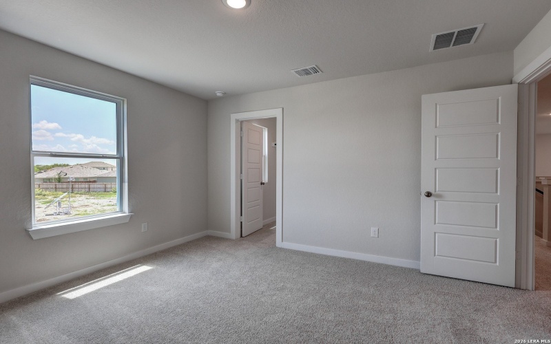 8303 SMITHERS AVENUE, San Antonio, TX 78252, 5 Bedrooms Bedrooms, ,5 BathroomsBathrooms,Residential,For Sale,8303 SMITHERS AVENUE,0,1953525