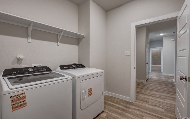 8303 SMITHERS AVENUE, San Antonio, TX 78252, 5 Bedrooms Bedrooms, ,5 BathroomsBathrooms,Residential,For Sale,8303 SMITHERS AVENUE,0,1953525