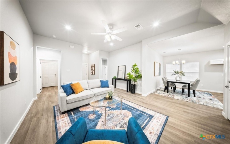 1624 E Collin, Corsicana, TX 75110, 3 Bedrooms Bedrooms, ,2 BathroomsBathrooms,Residential,For Sale,1624 E Collin,0,593684