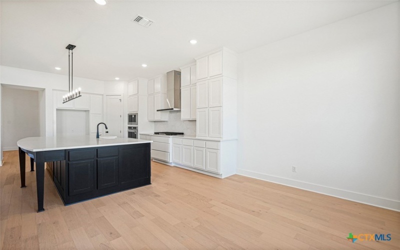 104 Big Muhly Pass, San Marcos, TX 78666, 4 Bedrooms Bedrooms, ,5 BathroomsBathrooms,Residential,For Sale,104 Big Muhly Pass,0,600074