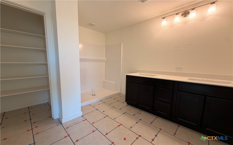 122 University Avenue, Troy, TX 76579, 3 Bedrooms Bedrooms, ,2 BathroomsBathrooms,Residential,For Sale,122 University Avenue,0,609005