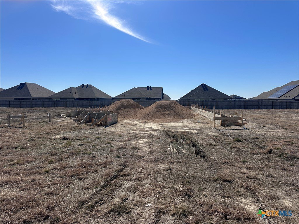 606 James Parker Circle, Killeen, TX 76542, 3 Bedrooms Bedrooms, ,2 BathroomsBathrooms,Residential,For Sale,606 James Parker Circle,0,609038