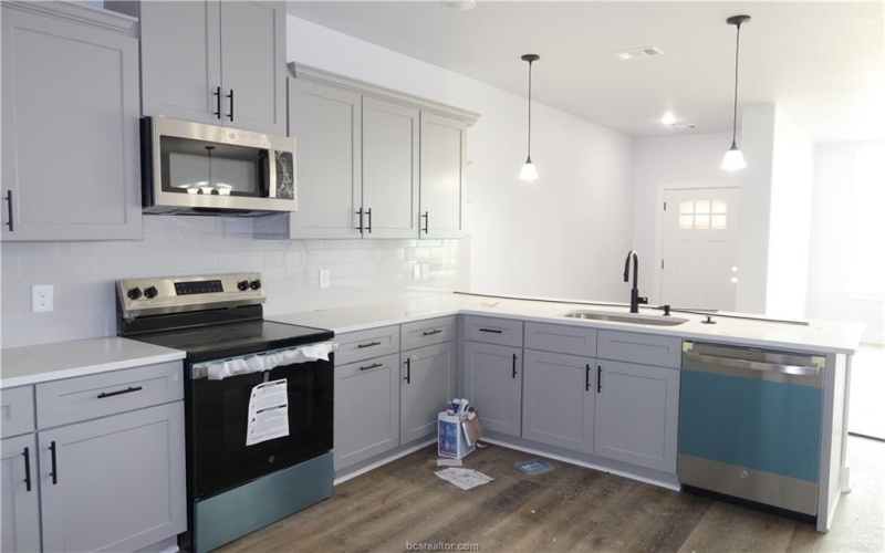 2144 Big River Street, College Station, TX 77840, 4 Habitaciones Habitaciones , ,5 BañosBaños,Residential,En Venta,2144 Big River Street,0,26004007