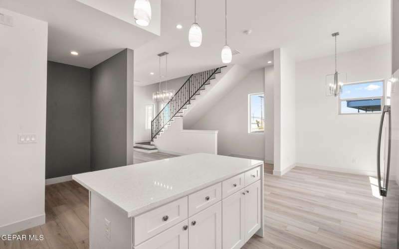 201 Desert Pass Street unit: A-1, El Paso, TX 79912, 3 Habitaciones Habitaciones , ,3 BañosBaños,Residential,En Venta,201 Desert Pass Street unit: A-1,0,941272