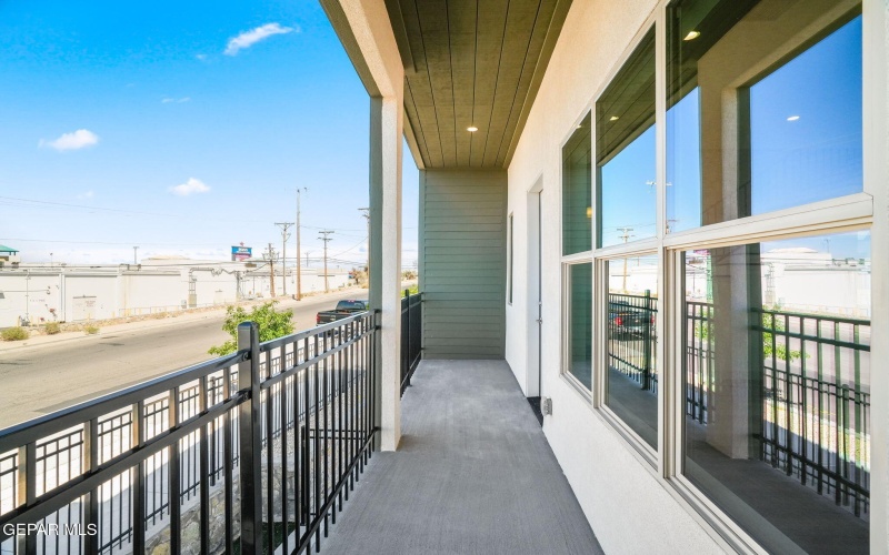 201 Desert Pass Street unit: A-1, El Paso, TX 79912, 3 Habitaciones Habitaciones , ,3 BañosBaños,Residential,En Venta,201 Desert Pass Street unit: A-1,0,941272