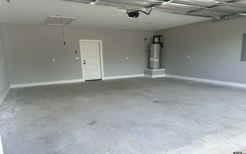 1002 E Main St, Whitehouse, TX 75791, 3 Bedrooms Bedrooms, ,2 BathroomsBathrooms,Residential,For Sale,1002 E Main St,0,26004503