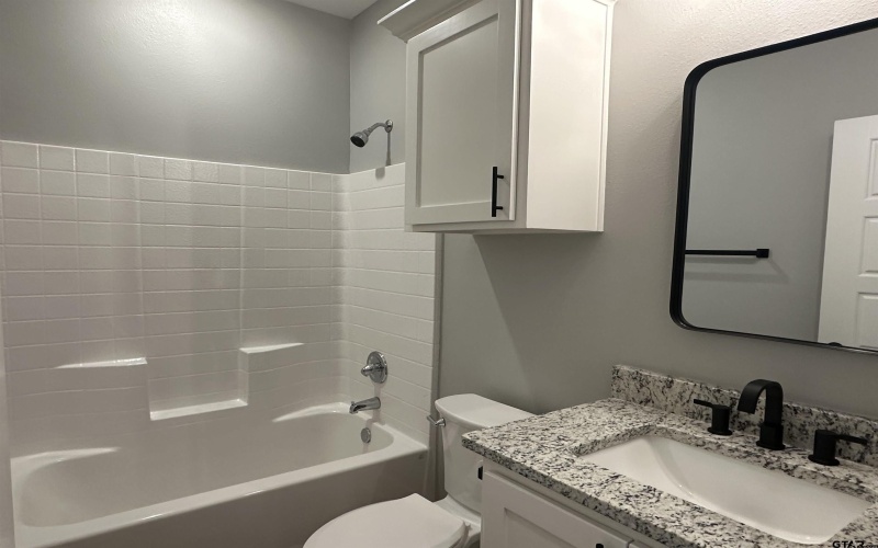 1002 E Main St, Whitehouse, TX 75791, 3 Bedrooms Bedrooms, ,2 BathroomsBathrooms,Residential,For Sale,1002 E Main St,0,26004503