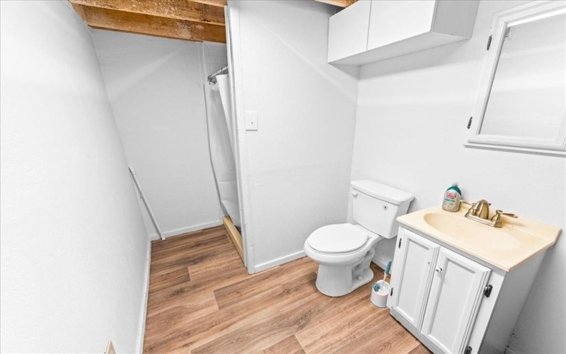 690 Hwy 22, Clifton, TX 76634, ,Commercial Sale,For Sale,690 Hwy 22,0,21085733