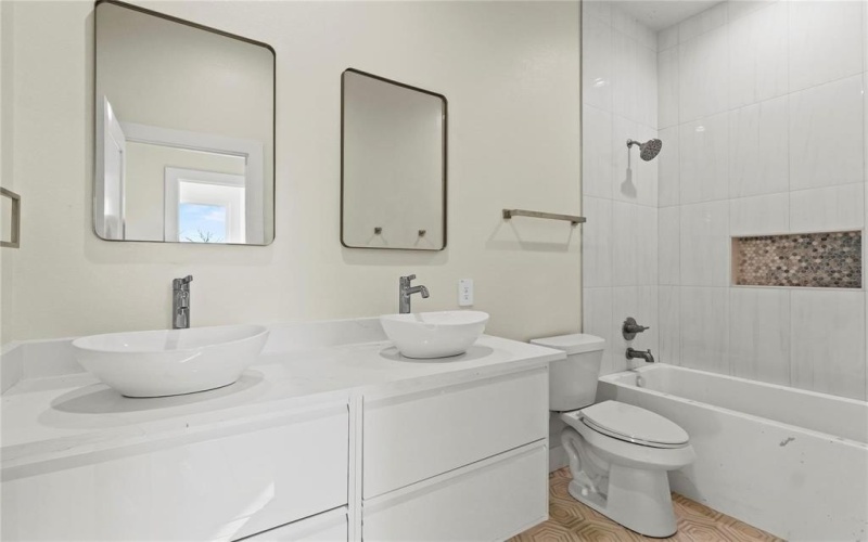 2825 Dorris Street, Dallas, TX 75215, 4 Bedrooms Bedrooms, ,2 BathroomsBathrooms,Residential,For Sale,2825 Dorris Street,0,21221013