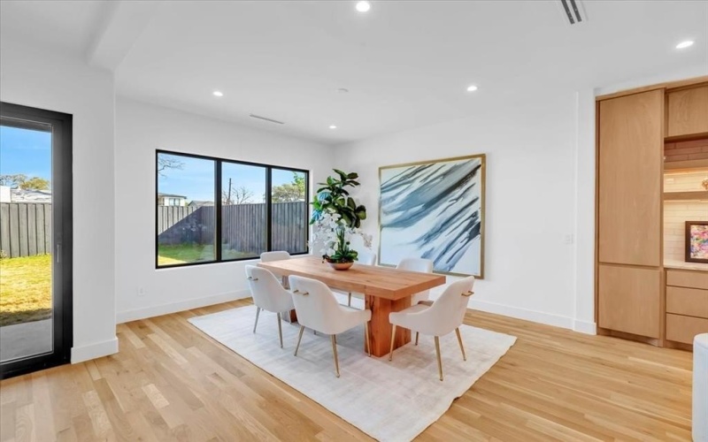 3753 Bolivar Drive, Dallas, TX 75220, 5 Bedrooms Bedrooms, ,6 BathroomsBathrooms,Residential,For Sale,3753 Bolivar Drive,0,21223088