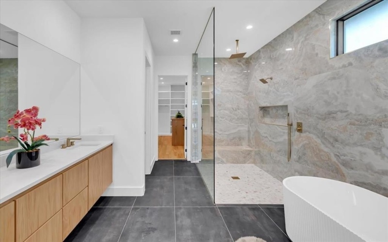 3753 Bolivar Drive, Dallas, TX 75220, 5 Bedrooms Bedrooms, ,6 BathroomsBathrooms,Residential,For Sale,3753 Bolivar Drive,0,21223088