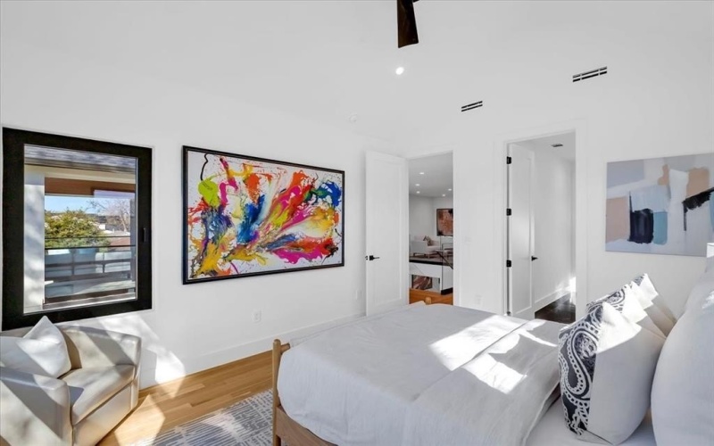 3753 Bolivar Drive, Dallas, TX 75220, 5 Bedrooms Bedrooms, ,6 BathroomsBathrooms,Residential,For Sale,3753 Bolivar Drive,0,21223088