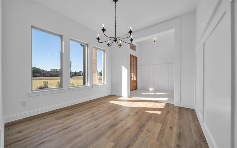 819 Meadow Lark Lane, Red Oak, TX 75154, 5 Bedrooms Bedrooms, ,2 BathroomsBathrooms,Residential,For Sale,819 Meadow Lark Lane,0,21223441