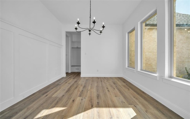 819 Meadow Lark Lane, Red Oak, TX 75154, 5 Bedrooms Bedrooms, ,2 BathroomsBathrooms,Residential,For Sale,819 Meadow Lark Lane,0,21223441