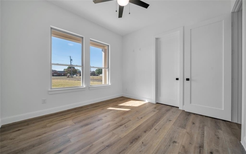 819 Meadow Lark Lane, Red Oak, TX 75154, 5 Bedrooms Bedrooms, ,2 BathroomsBathrooms,Residential,For Sale,819 Meadow Lark Lane,0,21223441