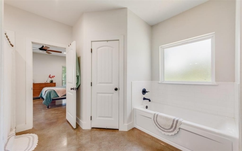 4320 State Hwy 198, Canton, TX 75103, 4 Bedrooms Bedrooms, ,2 BathroomsBathrooms,Residential,For Sale,4320 State Hwy 198,0,21223469