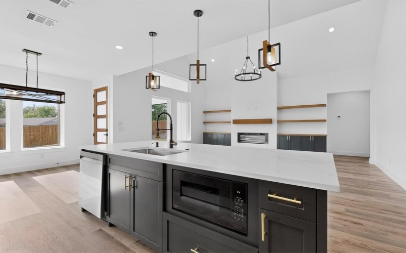 1501 Rider, Azle, TX 76020, 4 Bedrooms Bedrooms, ,2 BathroomsBathrooms,Residential,For Sale,1501 Rider,0,21223668