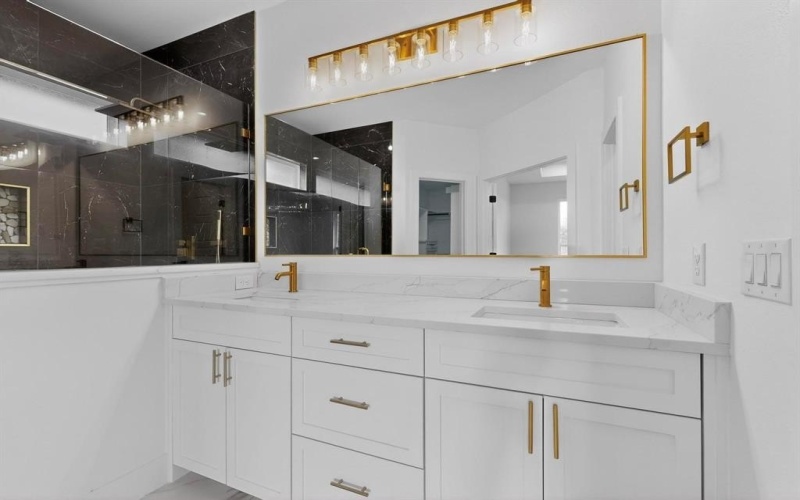 1501 Rider, Azle, TX 76020, 4 Bedrooms Bedrooms, ,2 BathroomsBathrooms,Residential,For Sale,1501 Rider,0,21223668