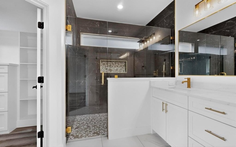 1501 Rider, Azle, TX 76020, 4 Bedrooms Bedrooms, ,2 BathroomsBathrooms,Residential,For Sale,1501 Rider,0,21223668