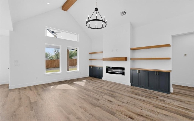 1501 Rider, Azle, TX 76020, 4 Bedrooms Bedrooms, ,2 BathroomsBathrooms,Residential,For Sale,1501 Rider,0,21223668