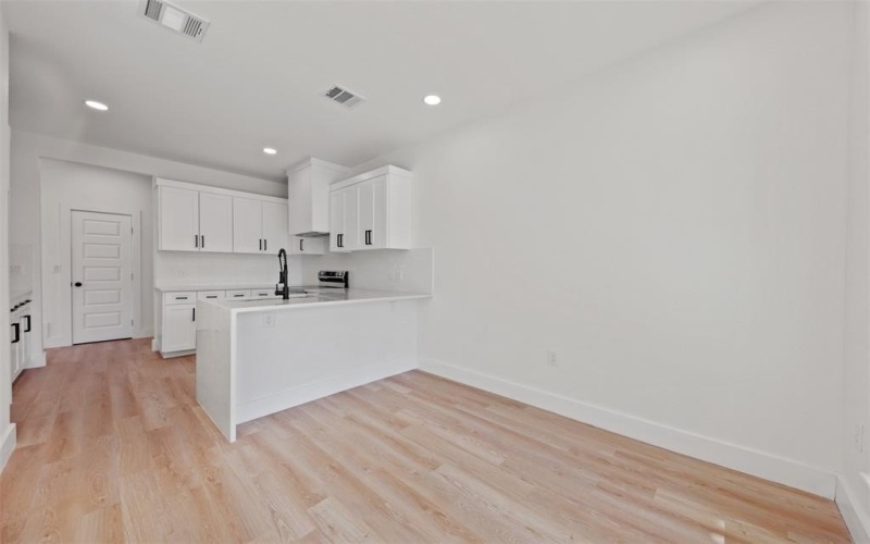 1412 Crosspointe Street, Duncanville, TX 75137, 4 Bedrooms Bedrooms, ,2 BathroomsBathrooms,Residential,For Sale,1412 Crosspointe Street,0,21223700