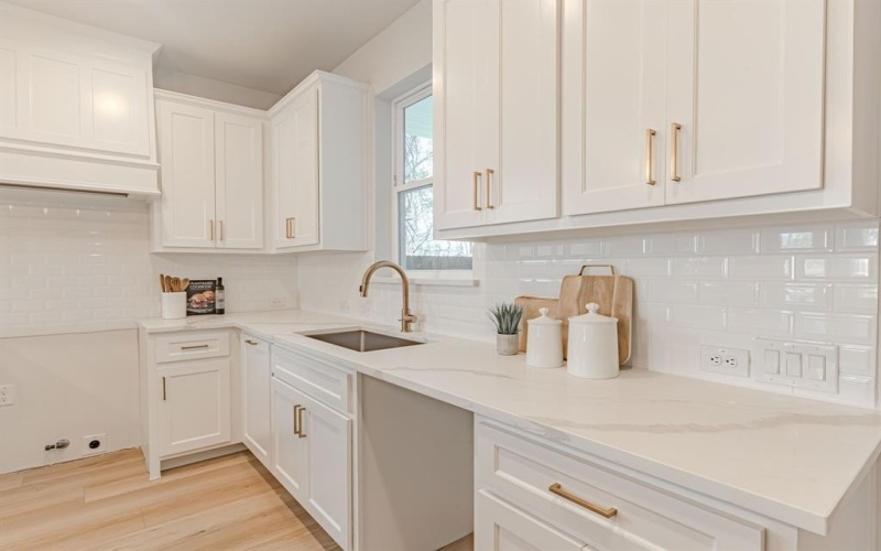 407 Athenia Drive, Fort Worth, TX 76114, 3 Bedrooms Bedrooms, ,2 BathroomsBathrooms,Residential,For Sale,407 Athenia Drive,0,21223854