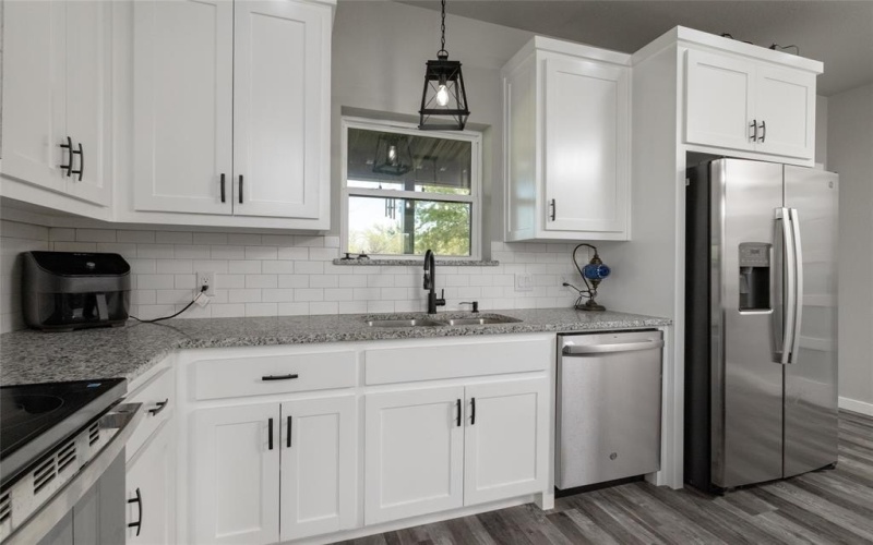 115 Valley Ridge Court, Bridgeport, TX 76426, 3 Bedrooms Bedrooms, ,2 BathroomsBathrooms,Residential,For Sale,115 Valley Ridge Court,0,21223864