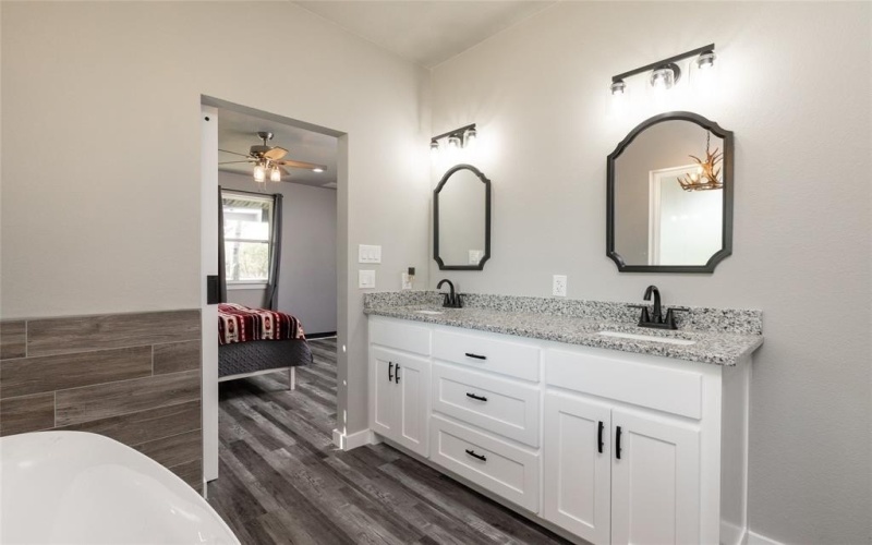 115 Valley Ridge Court, Bridgeport, TX 76426, 3 Bedrooms Bedrooms, ,2 BathroomsBathrooms,Residential,For Sale,115 Valley Ridge Court,0,21223864