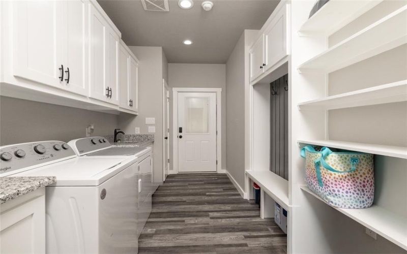 115 Valley Ridge Court, Bridgeport, TX 76426, 3 Bedrooms Bedrooms, ,2 BathroomsBathrooms,Residential,For Sale,115 Valley Ridge Court,0,21223864