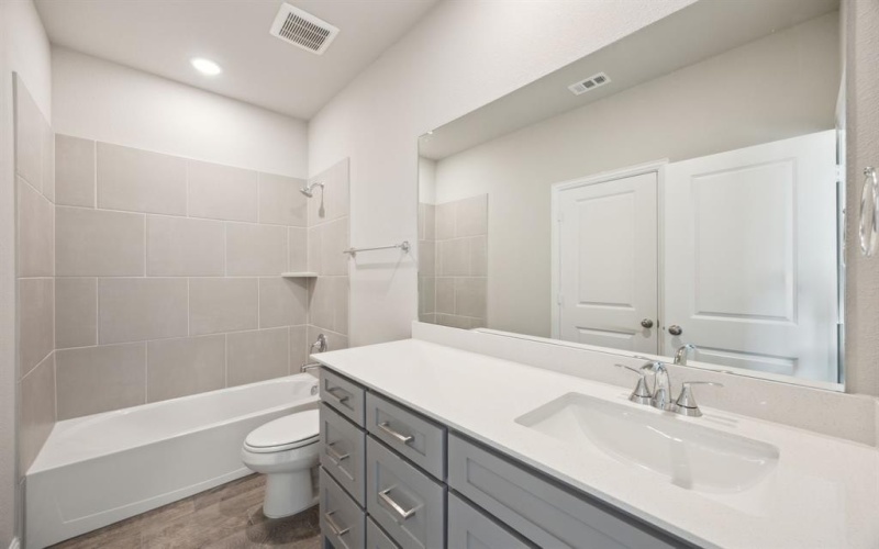 611 Parrino Parkway, Princeton, TX 75407, 4 Habitaciones Habitaciones , ,5 BañosBaños,Residential,En Venta,611 Parrino Parkway,0,21223900