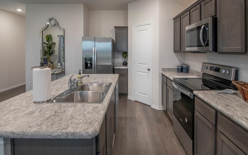 198 Delta Road, Waxahachie, TX 75165, 3 Bedrooms Bedrooms, ,2 BathroomsBathrooms,Residential,For Sale,198 Delta Road,0,21224070