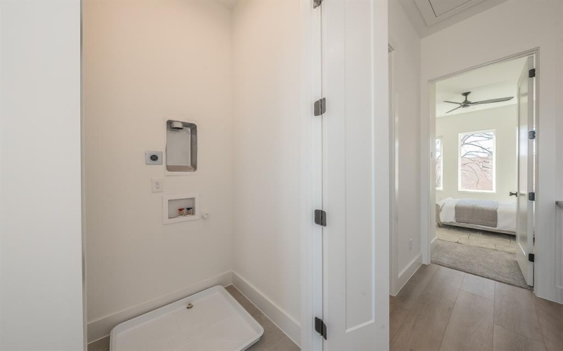 5320 Reiger Avenue #106, Dallas, TX 75214, 2 Bedrooms Bedrooms, ,2 BathroomsBathrooms,Residential,For Sale,5320 Reiger Avenue,0,21224107