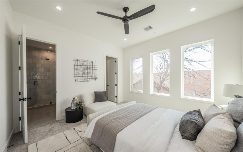 5320 Reiger Avenue #106, Dallas, TX 75214, 2 Bedrooms Bedrooms, ,2 BathroomsBathrooms,Residential,For Sale,5320 Reiger Avenue,0,21224107