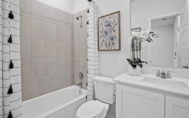 7030 Split Rail Drive, Garland, TX 75043, 4 Bedrooms Bedrooms, ,3 BathroomsBathrooms,Residential,For Sale,7030 Split Rail Drive,0,21224149