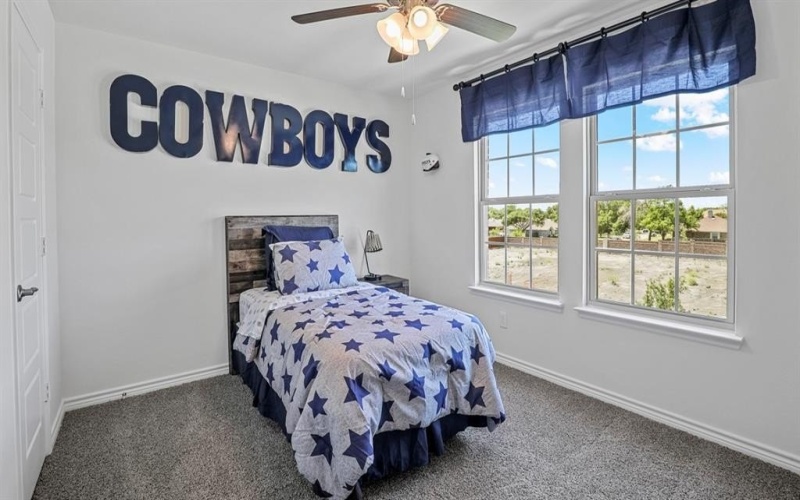 7030 Split Rail Drive, Garland, TX 75043, 4 Bedrooms Bedrooms, ,3 BathroomsBathrooms,Residential,For Sale,7030 Split Rail Drive,0,21224149