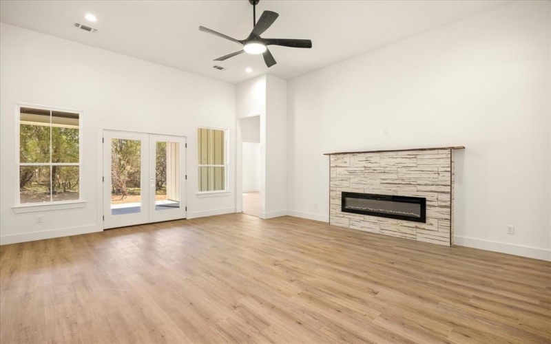 380 Schooner Way, Bluff Dale, TX 76433, 3 Habitaciones Habitaciones , ,2 BañosBaños,Residential,En Venta,380 Schooner Way,0,21224156