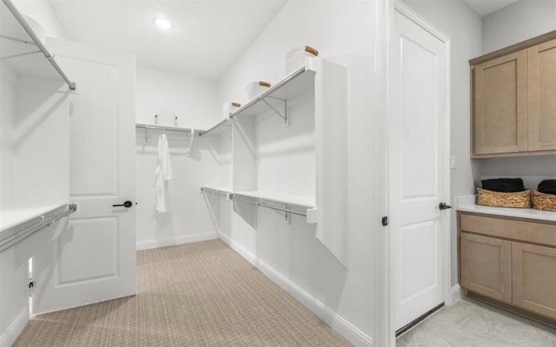 2118 Euclid Drive, Rockwall, TX 75087, 5 Bedrooms Bedrooms, ,5 BathroomsBathrooms,Residential,For Sale,2118 Euclid Drive,0,21224261