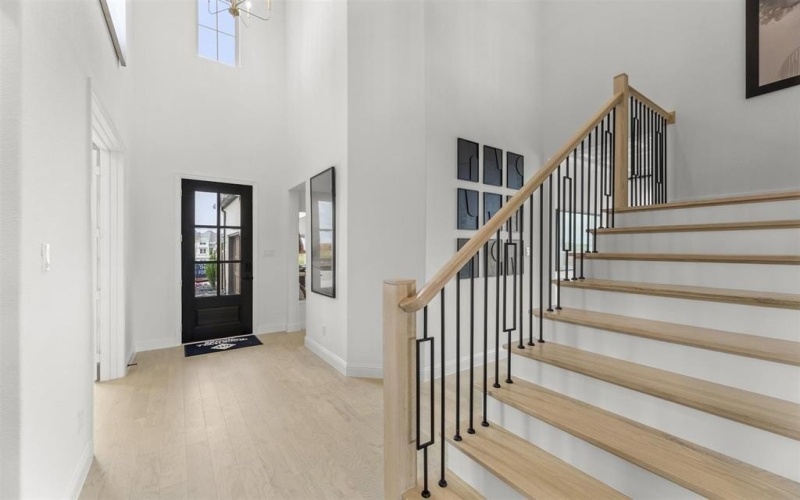 2118 Euclid Drive, Rockwall, TX 75087, 5 Bedrooms Bedrooms, ,5 BathroomsBathrooms,Residential,For Sale,2118 Euclid Drive,0,21224261