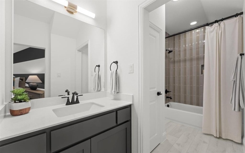 2118 Euclid Drive, Rockwall, TX 75087, 5 Bedrooms Bedrooms, ,5 BathroomsBathrooms,Residential,For Sale,2118 Euclid Drive,0,21224261