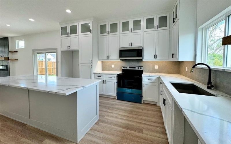 1401 Clark Street, Greenville, TX 75401, 3 Bedrooms Bedrooms, ,2 BathroomsBathrooms,Residential,For Sale,1401 Clark Street,0,21224373