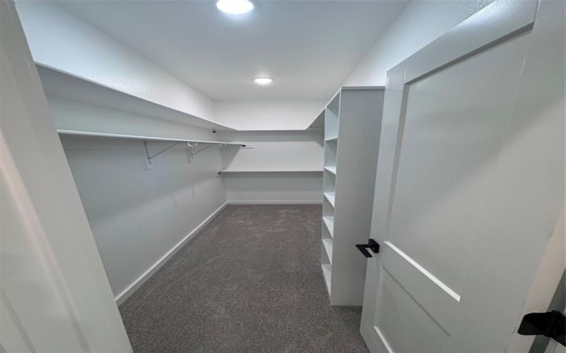 215 Sweetwater Drive, Weatherford, TX 76086, 4 Bedrooms Bedrooms, ,2 BathroomsBathrooms,Residential,For Sale,215 Sweetwater Drive,0,21224406