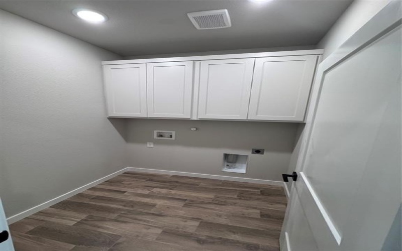 215 Sweetwater Drive, Weatherford, TX 76086, 4 Bedrooms Bedrooms, ,2 BathroomsBathrooms,Residential,For Sale,215 Sweetwater Drive,0,21224406