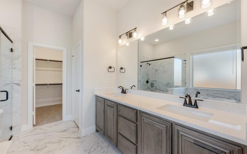 12717 Barretta Drive, Godley, TX 76044, 4 Bedrooms Bedrooms, ,3 BathroomsBathrooms,Residential,For Sale,12717 Barretta Drive,0,21224429