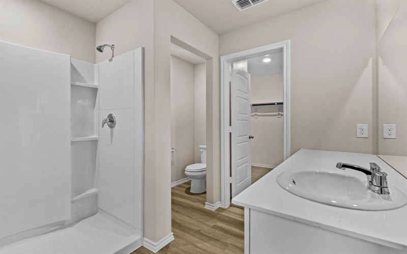 504 Marsh Street, Cleburne, TX 76033, 3 Habitaciones Habitaciones , ,2 BañosBaños,Residential,En Venta,504 Marsh Street,0,21224454