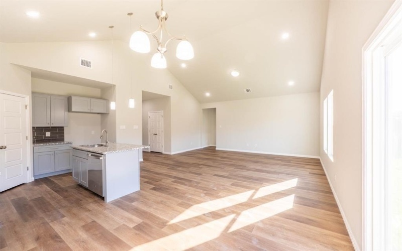 213 Marble Creek Drive, Fort Worth, TX 76131, 4 Bedrooms Bedrooms, ,2 BathroomsBathrooms,Residential,For Sale,213 Marble Creek Drive,0,21224514