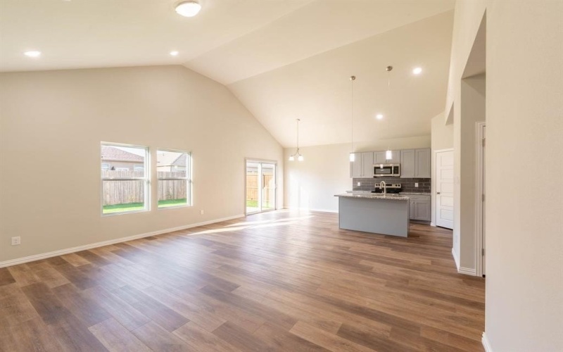 213 Marble Creek Drive, Fort Worth, TX 76131, 4 Bedrooms Bedrooms, ,2 BathroomsBathrooms,Residential,For Sale,213 Marble Creek Drive,0,21224514