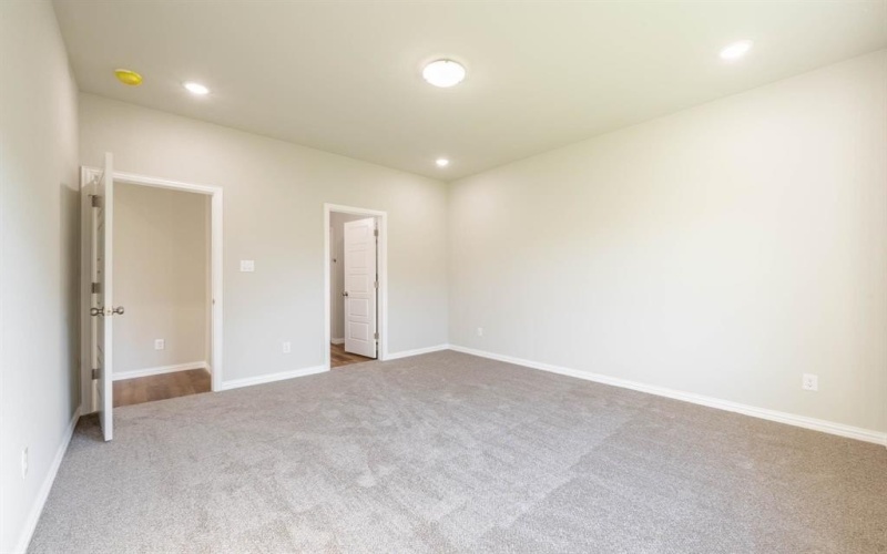 213 Marble Creek Drive, Fort Worth, TX 76131, 4 Bedrooms Bedrooms, ,2 BathroomsBathrooms,Residential,For Sale,213 Marble Creek Drive,0,21224514