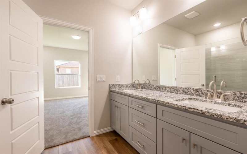 213 Marble Creek Drive, Fort Worth, TX 76131, 4 Bedrooms Bedrooms, ,2 BathroomsBathrooms,Residential,For Sale,213 Marble Creek Drive,0,21224514