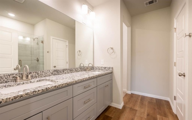 213 Marble Creek Drive, Fort Worth, TX 76131, 4 Bedrooms Bedrooms, ,2 BathroomsBathrooms,Residential,For Sale,213 Marble Creek Drive,0,21224514